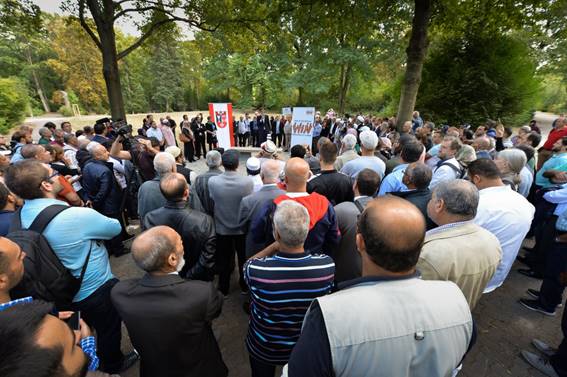 Eröffnung muslimisches Gräberfeld Lilienthalfriedhof muslim graeberfeld